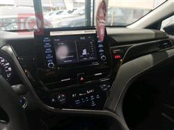 تۆیۆتا کامری